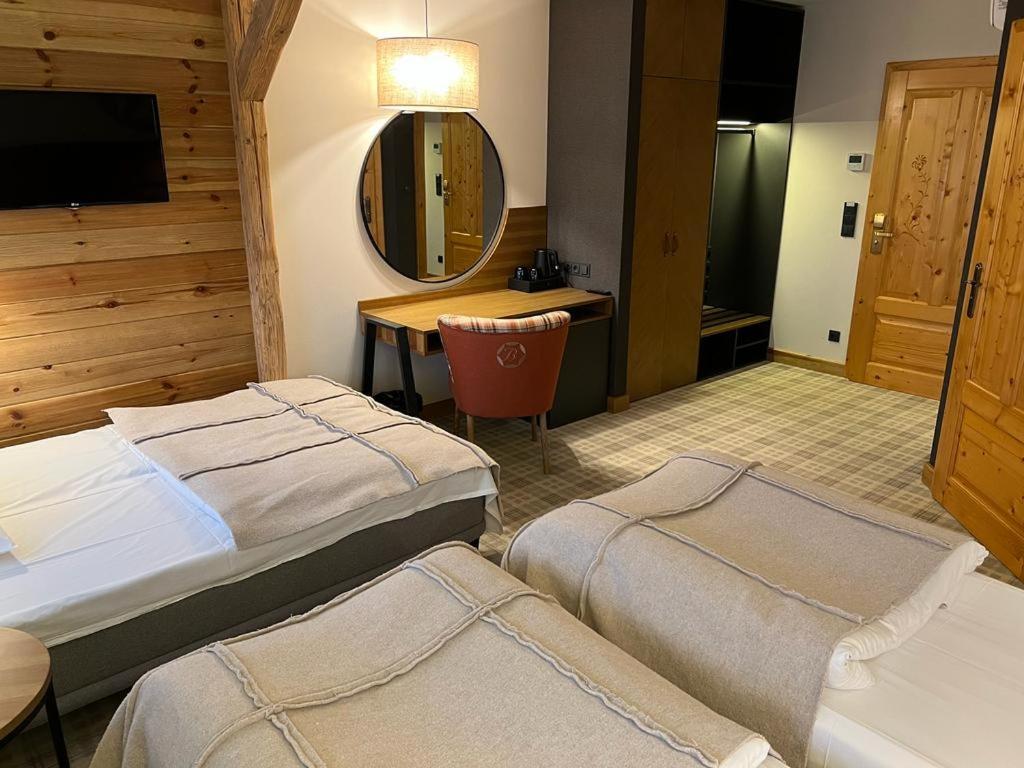 Bajka Hotel & Resort Grodziec Екстериор снимка
